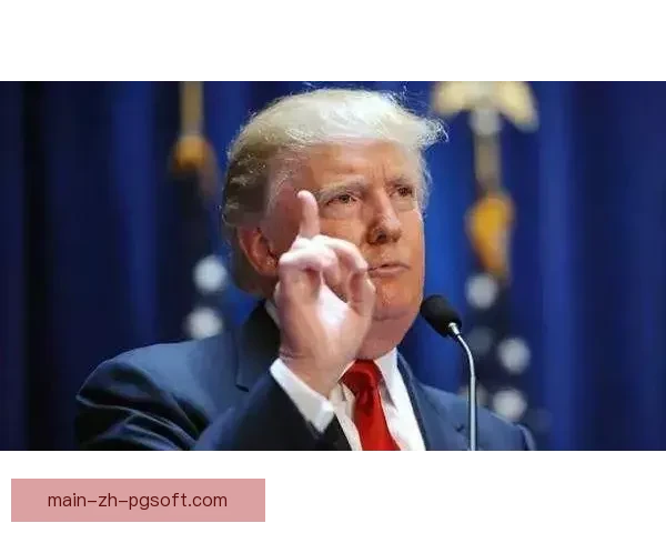 邵佳一在2025中国金球奖颁奖礼荣膺金帅奖见证本土教练崛起 邵佳一在2025中国金球奖颁奖礼荣膺金帅奖见证本土教练崛起